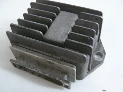 SPANNINGSREGELAAR Ducati Overige Ducati 1960 - 2021