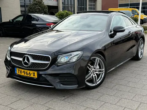 Mercedes-Benz E-klasse Coupé 200 AMG Line l PANO l BURMESTER