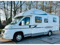 Adria MATRIX M 670 SC 5 persoons met Quins bed (bj 2013)
