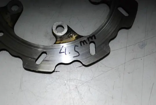 ACHTER REMSCHIJF Suzuki GSX R 750 1996 - 2000