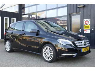 Mercedes-Benz B-Klasse 180 Ambition Automaat | Cruise | Leder | Xenon | Stoelverwarming