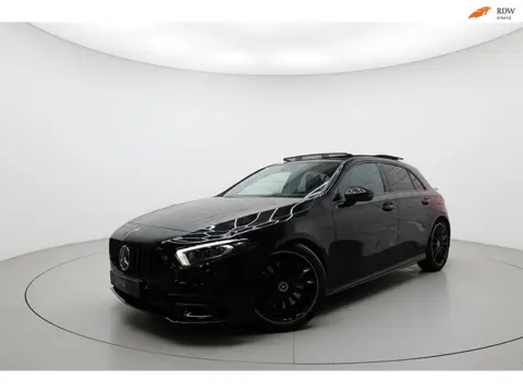 Mercedes-Benz A-klasse 250 AMG NIGHT PANO SFEER CAMERA