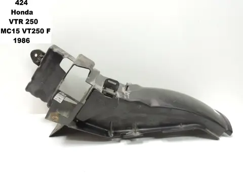 ACHTER SPATBORD Honda VTR 250 1985 - 1999
