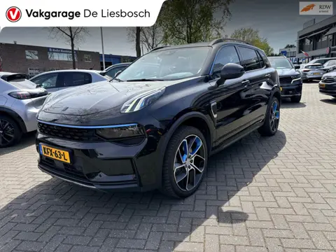 Lynk & Co 01 1.5 / pano / 360 camera / 1800kg trekgewicht/ Infinity / navi / stoelverwarming/trekhaa