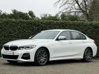BMW 3-serie 330e | High Exe | Leder | Camera | Stoelverw. | HiFi