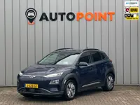 Hyundai Kona EV Premium 64 kWh FASE3|SOH100%1E EIG|DEALEROND|HUD|STOELVRM+VERKOELING|LEER|CARPLAY|ST