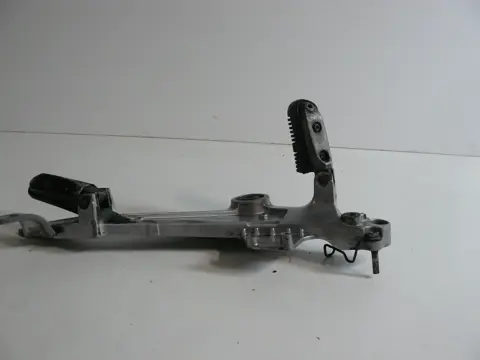RECHTER SCHETSPLAAT Aprilia Mana 850 2007 - 2011