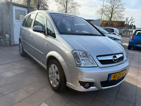 Opel Meriva 1.6-16V Temptation AUTOMAAT / Nieuwe APK