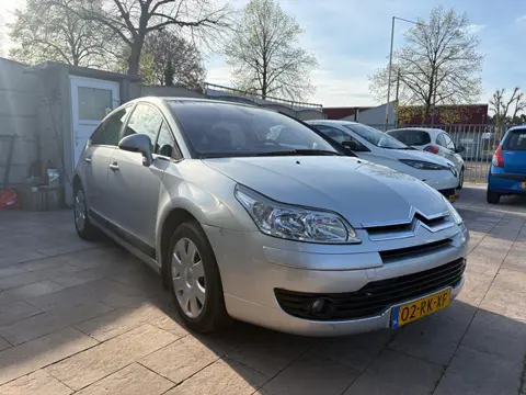 Citroen C4 1.6-16V Ligne Ambiance Cruise / Airco / Trekhaak