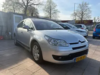 Citroen C4 1.6-16V Ligne Ambiance Cruise / Airco / Trekhaak