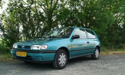 Nissan Sunny 1.4 E LX E2 1995 Groen (met dakraam!)