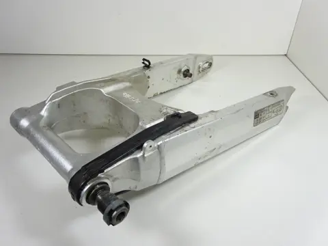 ACHTER BRUG Aprilia Caponord 1000 2001 - 2007