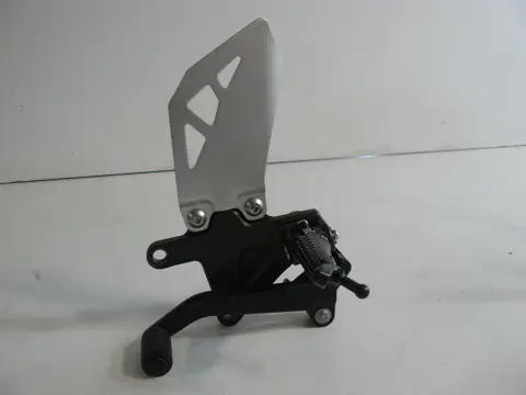 Main step holder left Kawasaki ZX 10 R 2016 - 2019