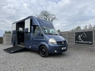 Renault Master | HORSETRUCK | THEAULT | PRO SAFETY 5 | 2009 | DUB CAB | 42.912KM | 5-SEAT | MANUEEL 