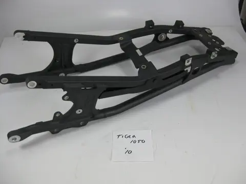 ACHTER SUBFRAME Triumph Tiger 1050 2007 - 2010