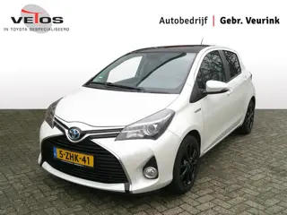 Toyota Yaris 1.5 Hybrid Dynamic Navi Pano (bj 2015)