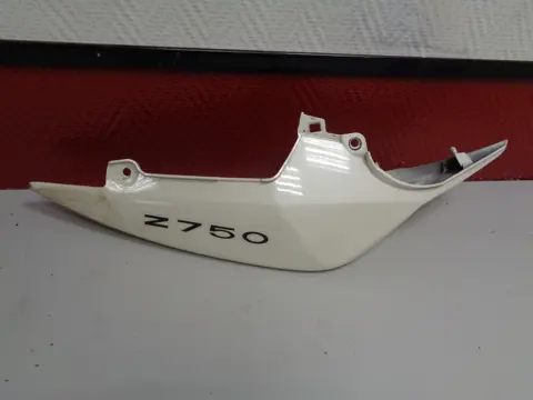 RECHTER ACHTERKANT Kawasaki Z 750 2007 - 2010