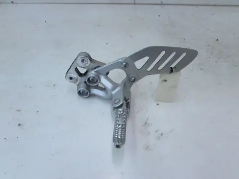 LINKER SCHETSPLAAT Suzuki GSX R 600 2008 - 2010