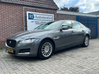 Jaguar XF 2.0d Portfolio (bj 2017)