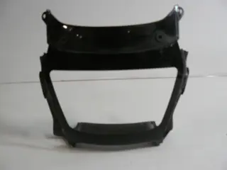 Cowl upper center Suzuki GSF 600 650 Bandit  1996 - 1999