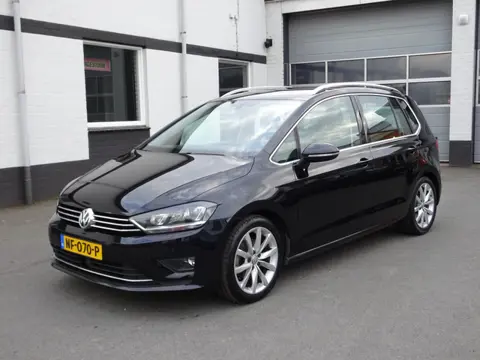 Volkswagen Golf Sportsvan 1.4 TSI Connected Series Automatische airco, navigatie, trekhaak, cruise c