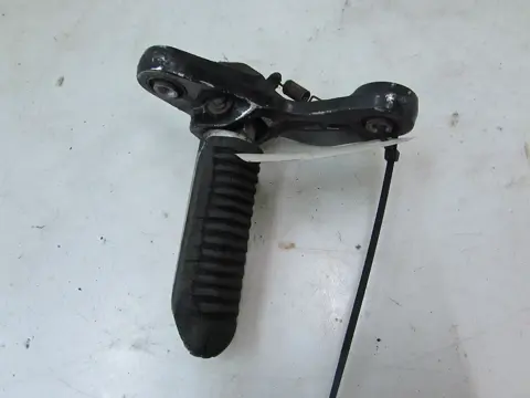 RECHTER SCHETSPLAAT Suzuki GSX F 600 1988 - 1997