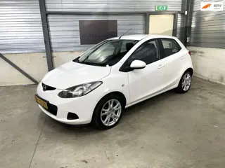 Mazda 2 1.3TS Plus 2e eigenaar volledig onderhouden zeer net