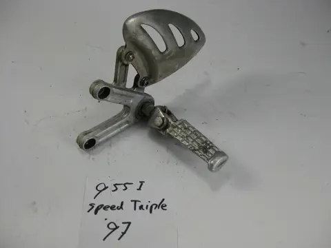 LINKER SCHETSPLAAT Triumph Speed Triple 955 1997 - 1999