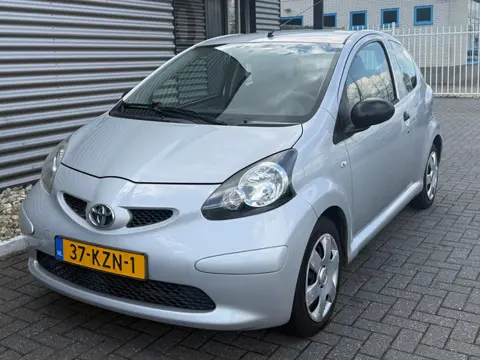 Toyota Aygo 1.0-12V | Nieuwe APK