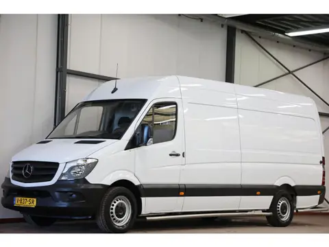 Mercedes-Benz Sprinter 311 2.2 CDI AUTOMAAT L3H2 POST NL EURO 6