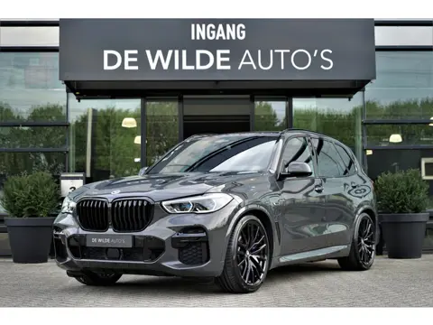 BMW X5 xDrive45e M-sport M-seats H/K Carbon Stoelventilatie HuD Laser
