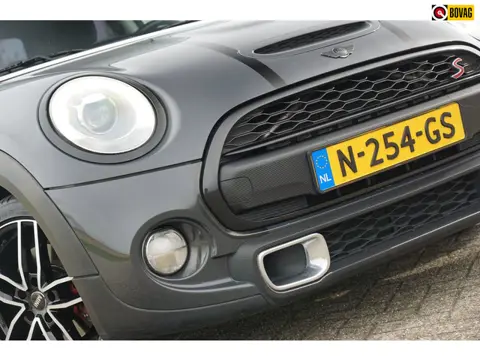 Mini Mini 2.0 Cooper S Chili Serious Business | Thunder Grey Metallic | Full-LED/Half-Leder/NAV/Stoe