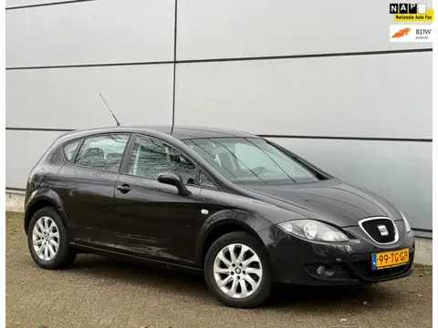 Seat Leon 1.6 Stylance Parrot |Clima |Stuurbed |Velgen |Nap |Boekjes