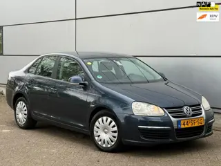 Volkswagen Jetta 1.6 FSI Trendline elek. Ramen | Trekhaak | Cruise |