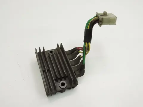 SPANNINGSREGELAAR Honda Goldwing GL 1974 - 1979