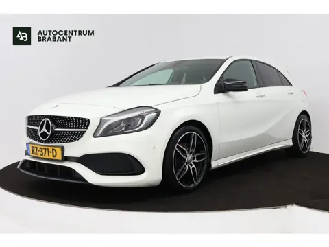 Mercedes-Benz A-klasse 180 AMG (STOELVERWARMING, NAVIGATIE, CRUISE CONTROL, PARKEERSENSOREN)