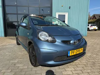 Toyota Aygo 1.0-12V