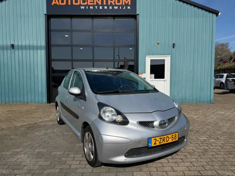 Toyota Aygo 1.0-12V