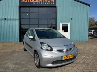 Toyota Aygo 1.0-12V