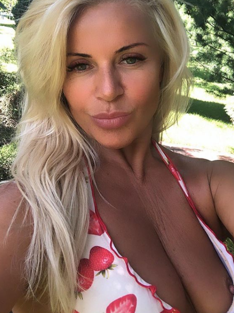 Bezorg jij mij lekkere s-e-k-s?