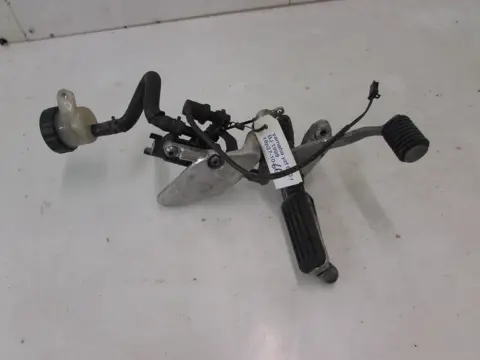 RECHTER SCHETSPLAAT Yamaha YZF 600 Thundercat 1996 - 2003
