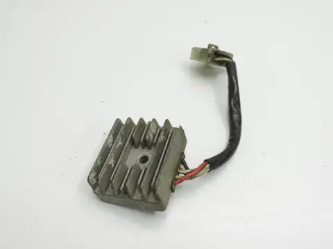 SPANNINGSREGELAAR Yamaha RD 250 1973 - 1987
