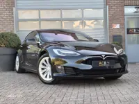 Tesla Model S 75 Business Economy Accu 97% In zeer nette staat.