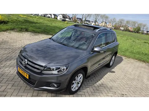 Volkswagen Tiguan 2.0 TSI Sport&St.4M (bj 2012)
