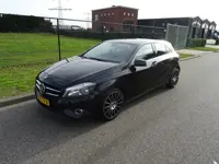 Mercedes-Benz A-klasse 180 amgline automaat