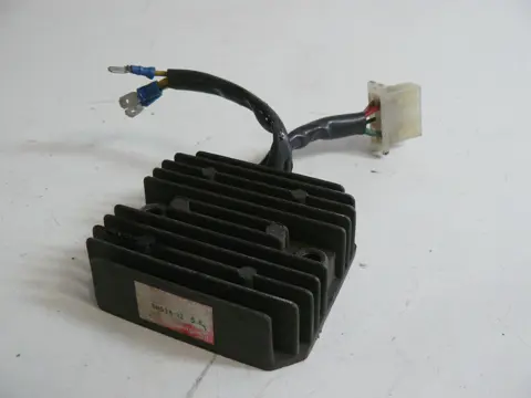 SPANNINGSREGELAAR Honda VF 500 1984 - 1986