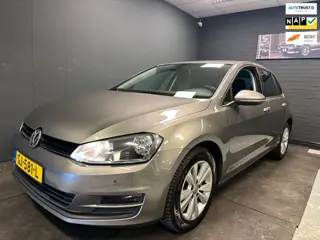 Volkswagen Golf 1.6 TDI Parkeer V+A DSG Tesla Scherm Draadloze CarPlay Auto Multimedia