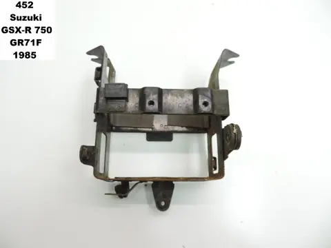 ACCUBAK Suzuki GSX R 750 1985 - 1989