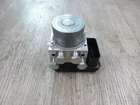 ABS pump KTM 390 Duke 2017 - 2020