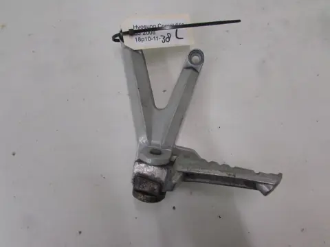 DUO VOETSTEUN LINKS Hyosung Comet 650 2003 - 2006